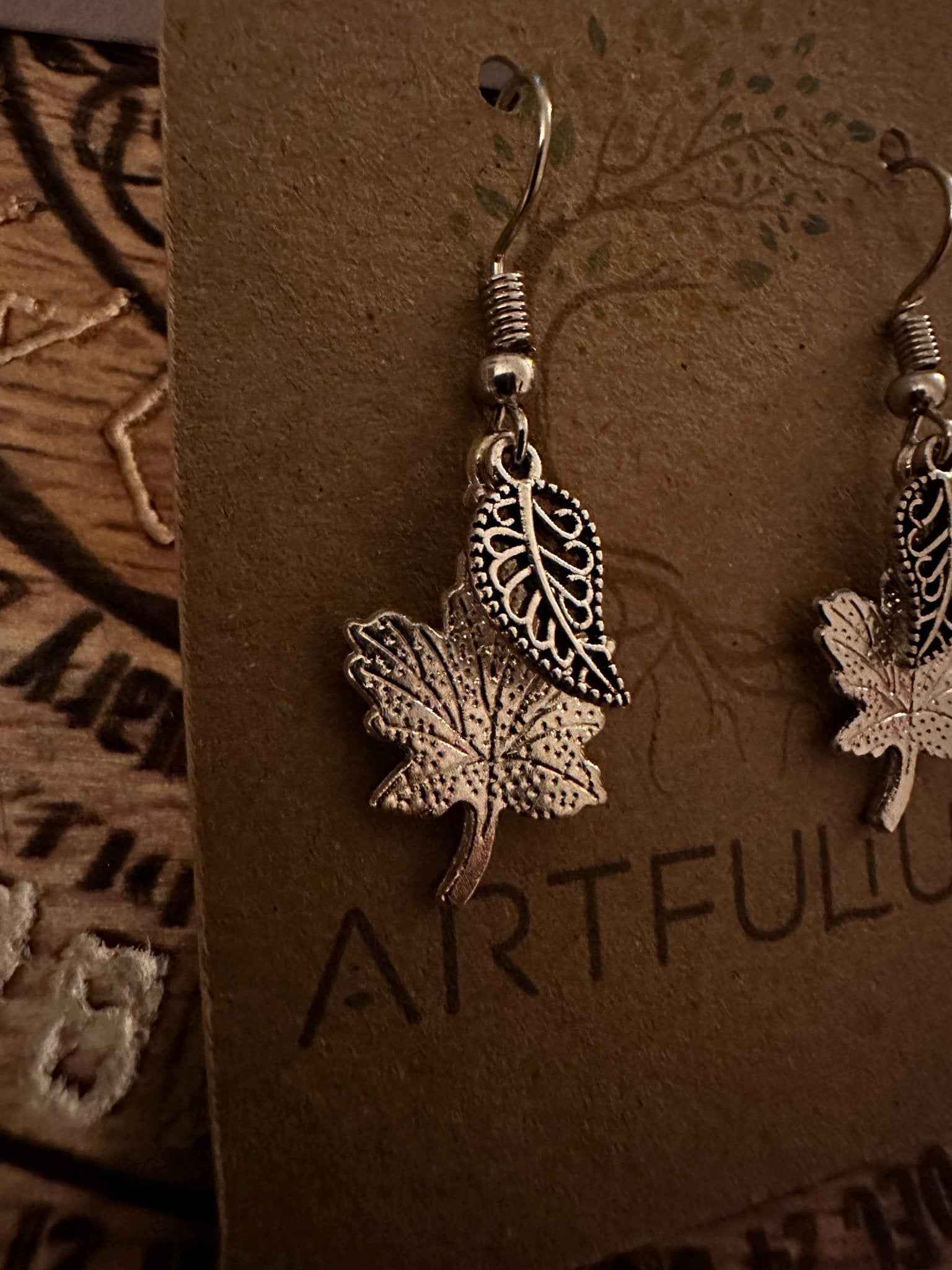 Hypoallergenic Autumn Oak Leaf Earrings - Sensitive Ears Dangle Jewelry