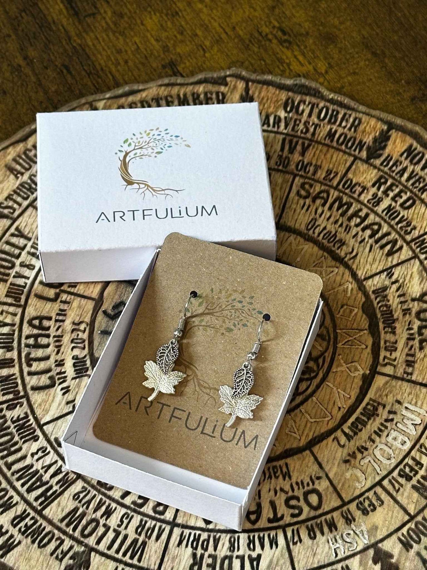 Hypoallergenic Autumn Oak Leaf Earrings - Sensitive Ears Dangle Jewelry