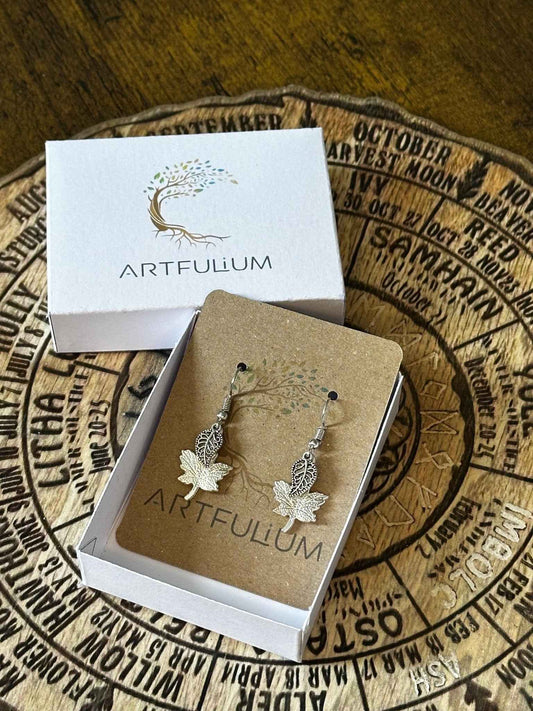 Hypoallergenic Autumn Oak Leaf Earrings - Sensitive Ears Dangle Jewelry