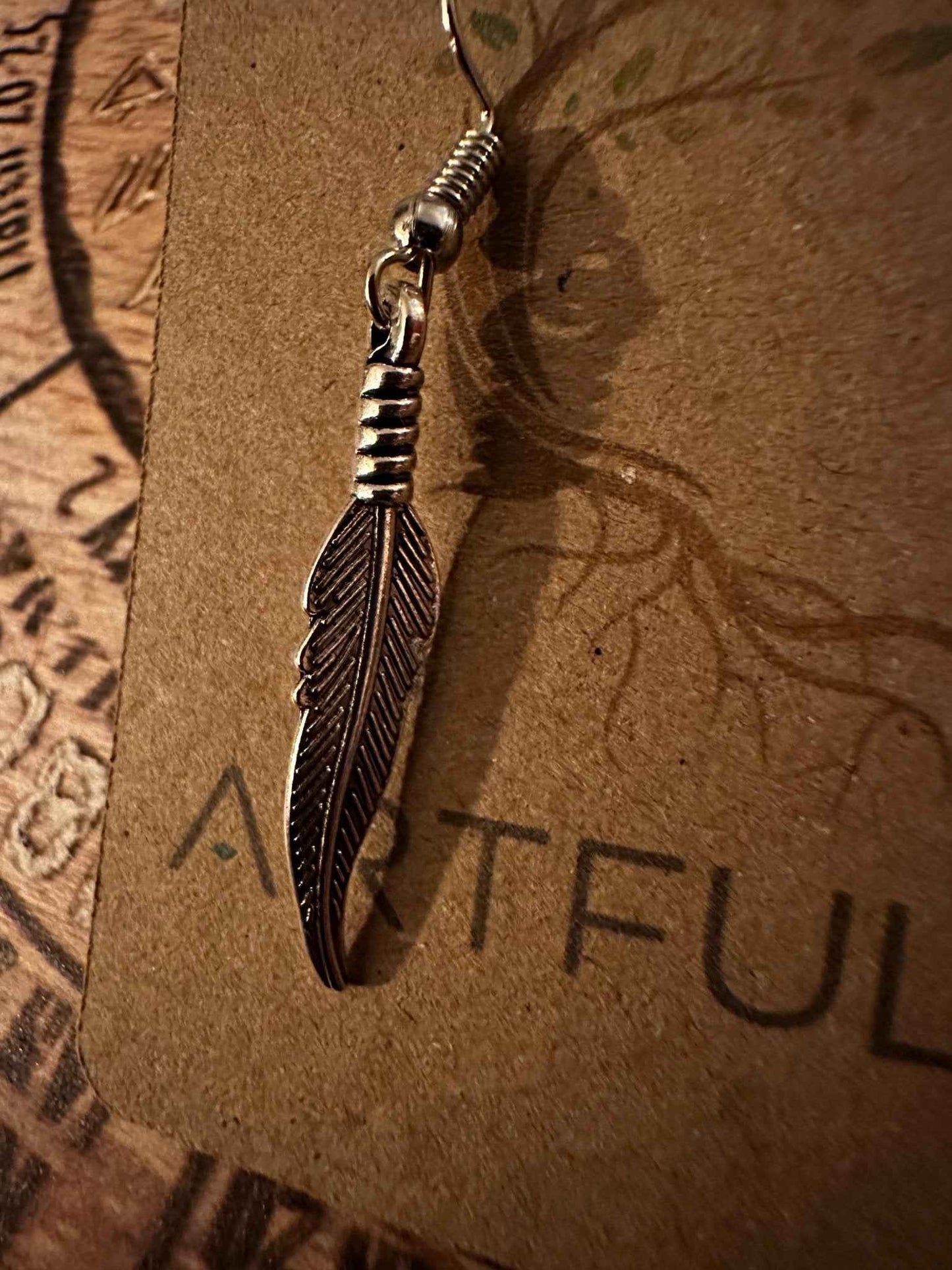 Delicate Feather Dangle Earrings | Nature-Inspired Jewelry for Elegant Style