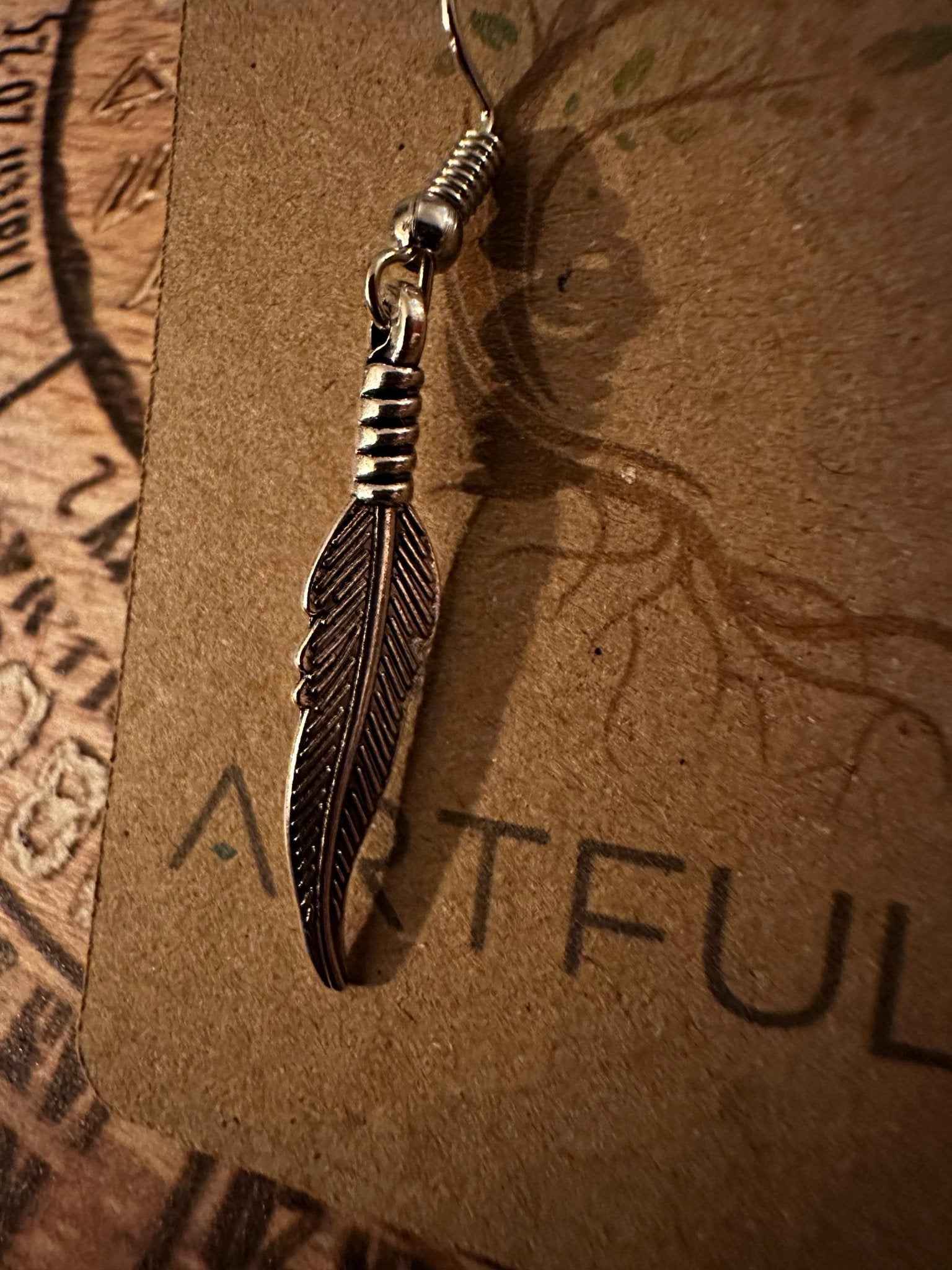 Delicate Feather Dangle Earrings | Nature-Inspired Jewelry for Elegant Style