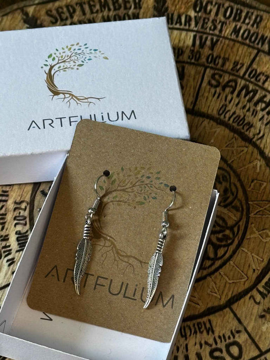 Delicate Feather Dangle Earrings | Nature-Inspired Jewelry for Elegant Style